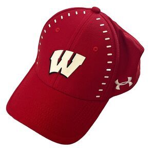 Under Armour Wisconsin Badgers Embroidered Logo Fitted Baseball‎ Hat |Size MD/LG